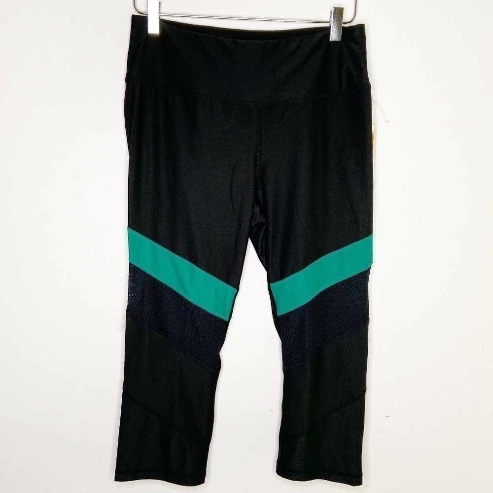 C&C CALIFORNIA | Black & Teal Capri Workout Pants